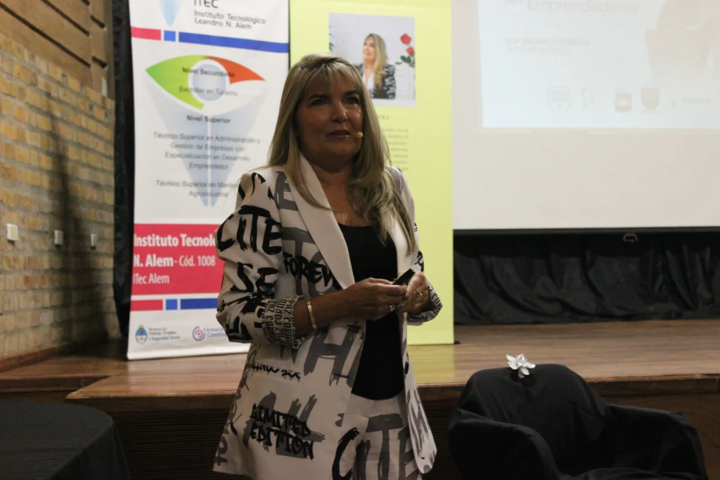 Silvia Cabrera en Alem